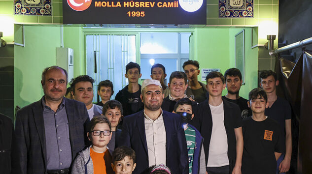 Camide yapılan gençlik merkezi, mahalleliyi bir araya getirdi